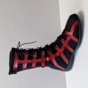 Shoe In Gum Women's Black Red Bocage Neoprene Lace Up Wrestling Shoes Size 40